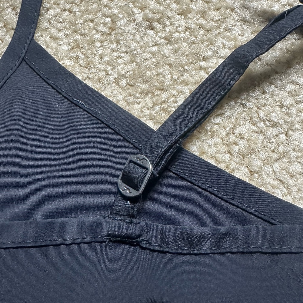Hollister Black Camisole Top - Picture 5 of 7